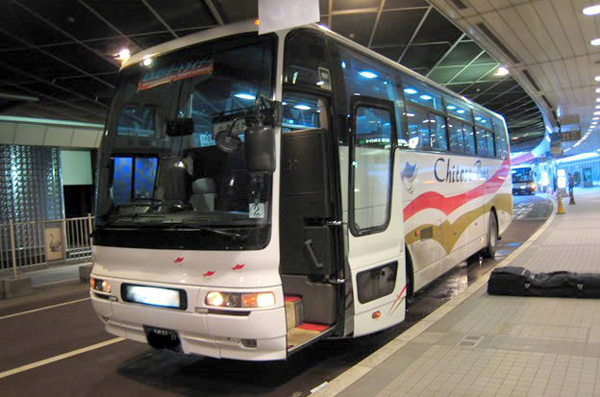 coach transfer from New Chitose Airport to Niseko