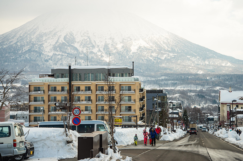 hirafu village niseko japan 