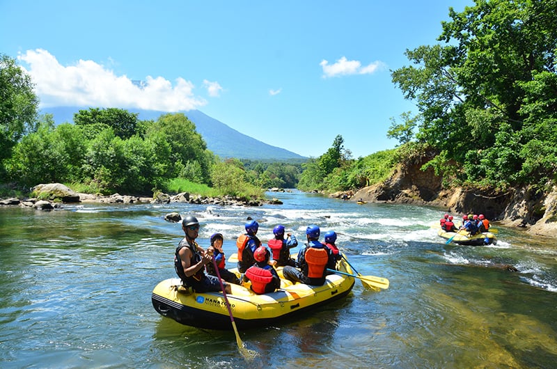 hanazono niseko summer rafting