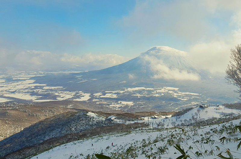 hanazono niseko united resort open mt yotei