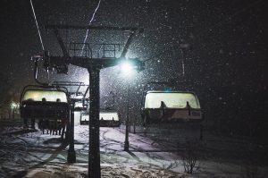 niseko japan annupuri night skiing